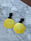 Shell Earrings - Yellow - Villa Yasmine